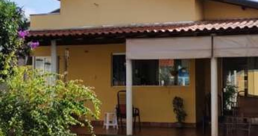 Casa para Venda em Dumont, vila rizi, 2 dormitórios, 1 suíte, 2 banheiros, 4 vagas
