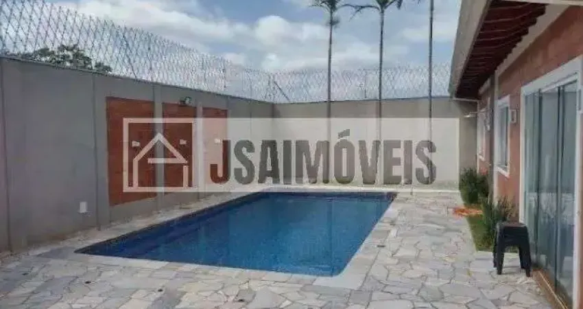 Casa com 2 quartos à venda no Centro, Dumont