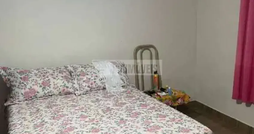 Casa com 4 quartos à venda no Centro, Dumont