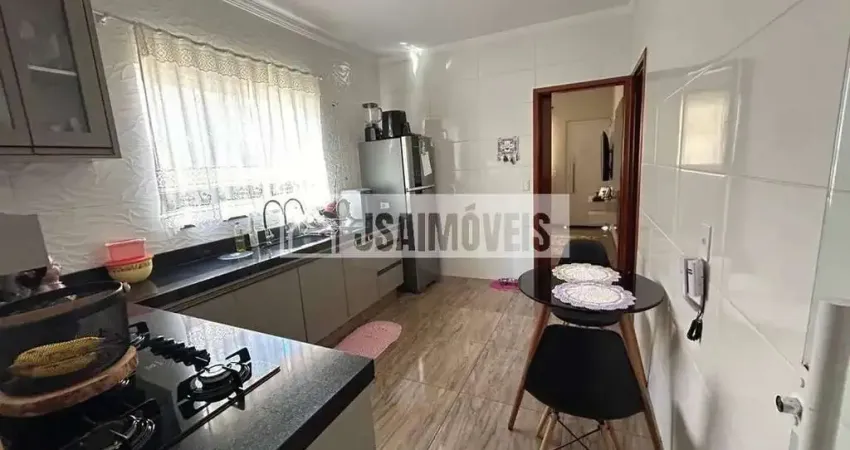 Casa com 2 quartos à venda no Centro, Dumont