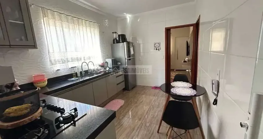 Casa com 2 quartos à venda no Centro, Dumont