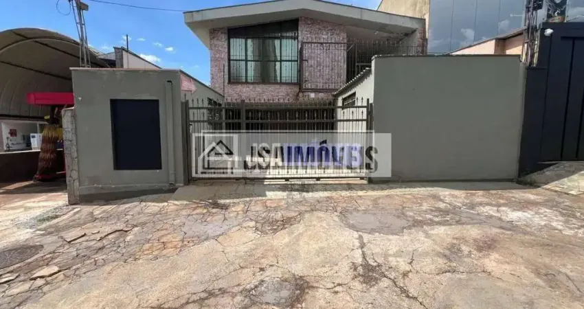 Casa / Sobrado para Venda em Ribeirão Preto / SP no bairro Jardim Palma Travassos