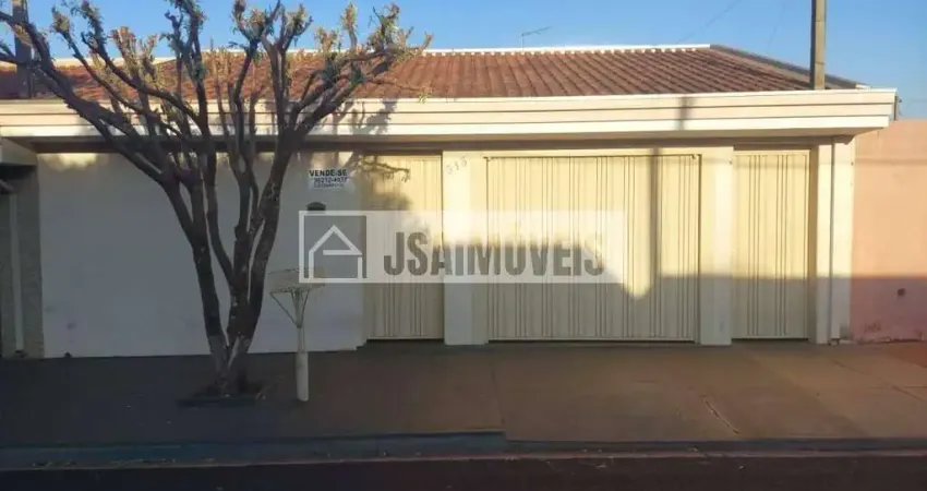 Casa para Venda em Pradópolis / SP no bairro Jardim Paulista