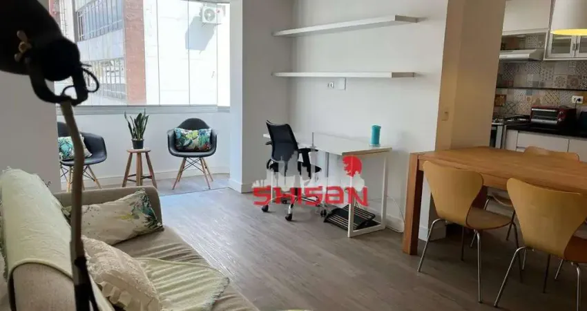 Apartamento no itaim bibi todo reformado, andar alto, equipadas com armários novos em todas dependências e 1 vaga na garagem