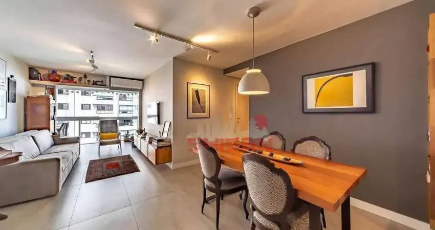 Apartamento a venda na Vila Nova Conceição - 2 suites - 3 quartos - reformado.