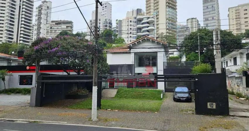 Casa comercial para alugar na Avenida Pacaembu, 1701, Pacaembu, São Paulo