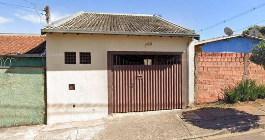 Casa para Venda em Bauru, Parque Santa Edwiges, 2 dormitórios, 1 banheiro, 2 vagas