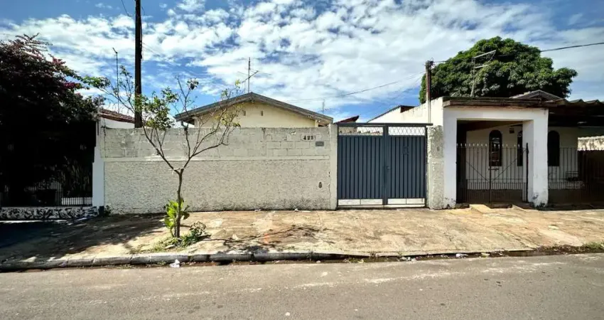 Casa para Venda em Bauru, Jardim Redentor, 2 dormitórios, 1 suíte, 2 banheiros, 2 vagas