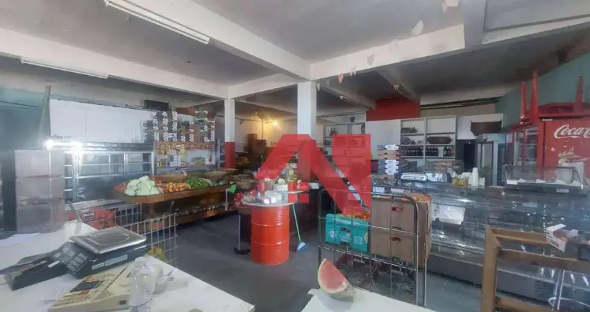 Sobrado com 3 dormitórios à venda, 400 m² por R$ 900.000 - Jardim Itacolomi - Mogi Guaçu/SP