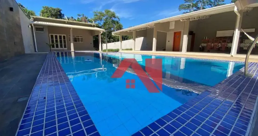 Chácara com 3 dormitórios à venda, 900 m² por R$ 980.000,00 - Cachoeira de Baixo - Mogi Guaçu/SP