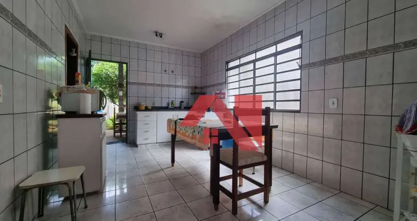Casa com 3 dormitórios à venda, 270 m² por R$ 450.000 - Jardim Flamboyant - Mogi Mirim/SP