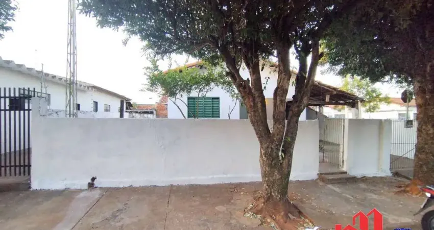 Vendo Casa de 3 Dormitórios de Esquina - Cidade Jardim - Birigui