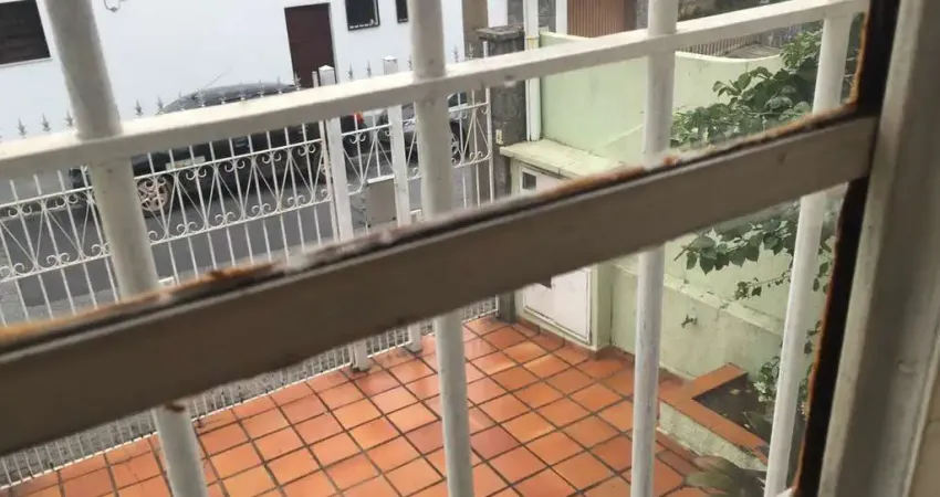 Casa Térrea à venda na Vila Aurora ( Zona Norte) com 201m² 3 dormitórios 2 suítes 1 banheiro 3 vagas