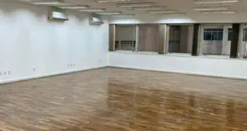 Aluga-se sala comercial com 170m² na Consolação