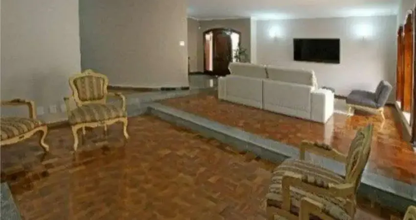 Casa à venda no Planalto Paulista com 600m² 6 dormitórios 4 suíte 8 banheiros 6 vagas