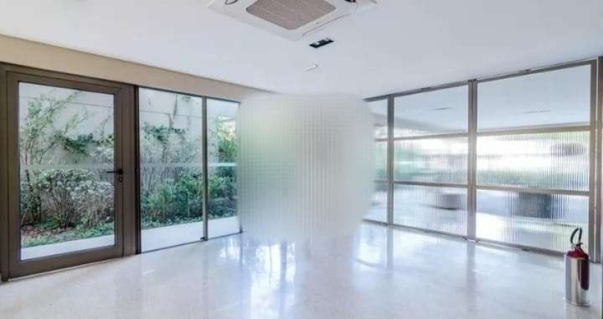 Apartamento de luxo com dois dormitórios à venda, em Pinheiros.