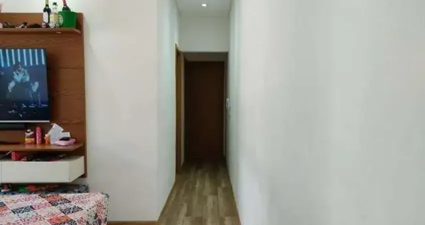 Apartamento no Condomínio Condomínio Das Orquideas no Jardim Colonial com 94m² 2 dormitórios 1 banheiro 1 vaga