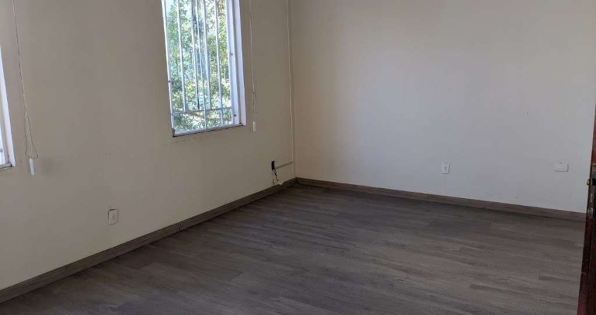 Vende-se Sobrado amplo com 202 m² de terreno e 197 m² construídos centro de Santo André..