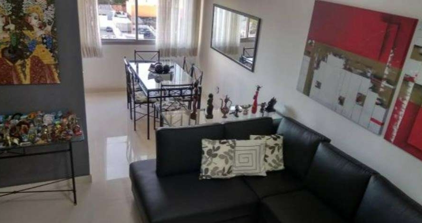 Cobertura duplex á venda em Santo Amaro, com 3 dormitórios, sendo 2 suítes e 1 vaga.