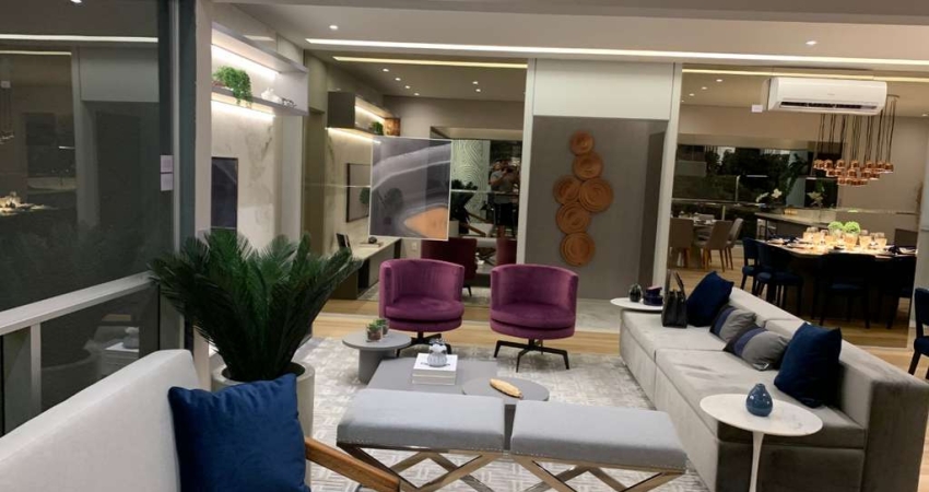 Apartamento a venda na Vila Sofia com 163m² com 3 dormitórios e 2 vagas