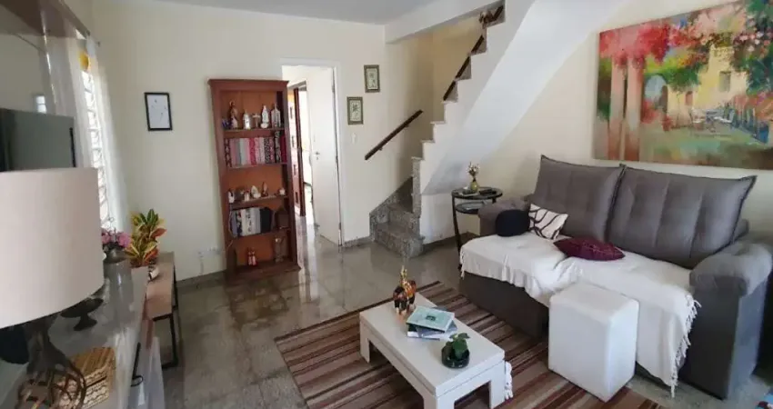 Casa de Vila à Venda no Jardim Cordeiro