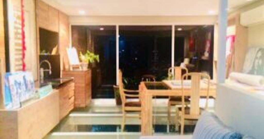 Apartamento Duplex a venda 210m², 4 dormitórios, 3 suítes, 3 vagas.