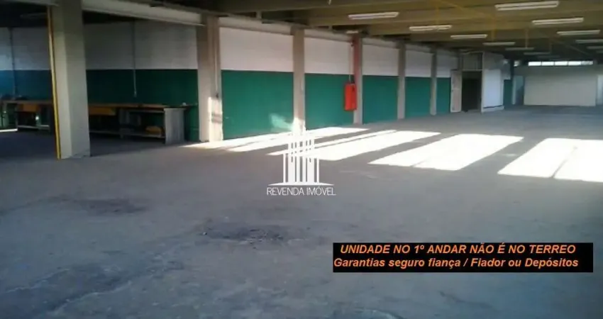 Salão à venda no Jardim Guanca com 800m² 3 Banheiros 1 Escritório