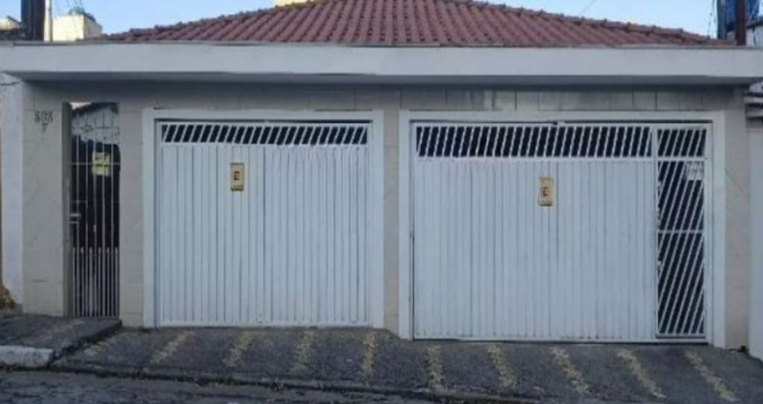 Casa à venda no Cangaíba com 225m² 4 dormitórios 1 suíte 2 banheiros 3 vagas
