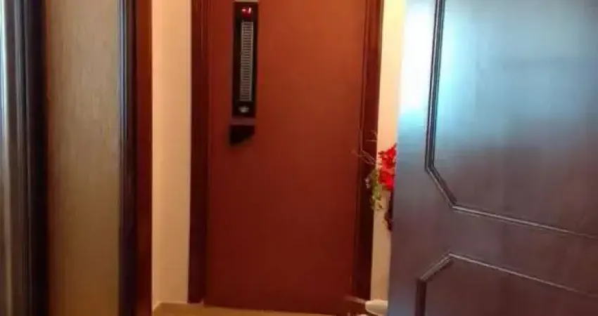 Apartamento á venda mobiliado com 190m² sendo 4 suítes, 3 vagas de garagem em morumbi