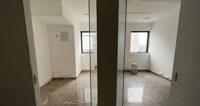 Sala comercial á venda na barra funda, 60m² com 1 vaga de garagem
