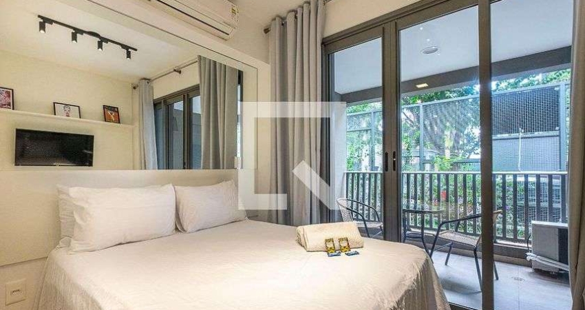 Apartamento à Venda - Vila Madalena, 1 Quarto,  30 m2