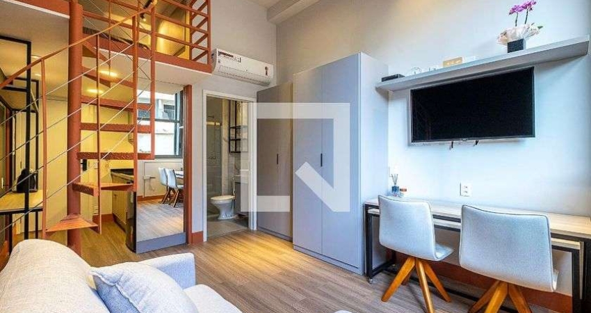 Apartamento à Venda - Vila Madalena, 1 Quarto,  30 m2