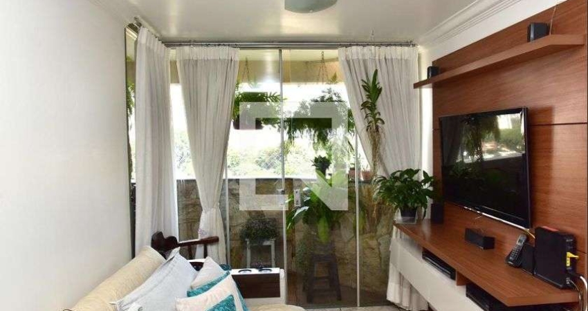 Apartamento à Venda - Jardim Marajoara , 2 Quartos,  75 m2