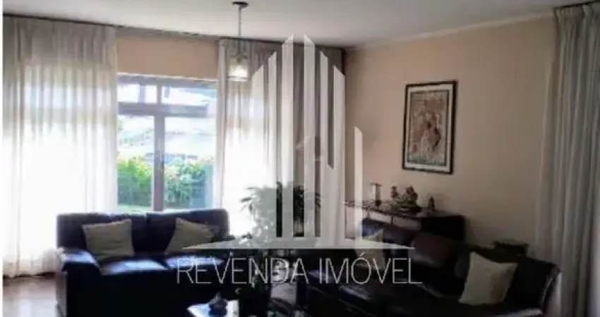 Casa com 4 quartos para alugar na Vila Ida, São Paulo 