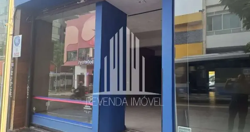 Excelente oportunidade de locação: Loja ampla com 7 salas e 6 banheiros no coração de Cerqueira César, São Paulo-SP!