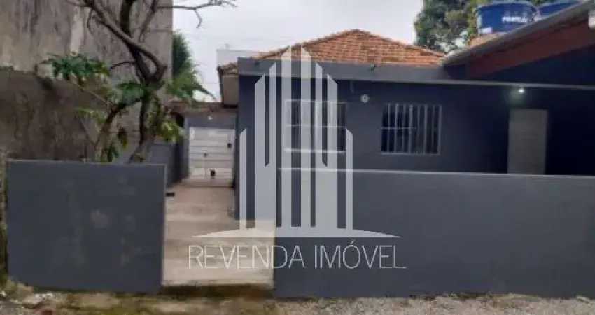 Casa Comercial para Locação na Vila Princesa Isabel, São Paulo-SP: 3 Quartos, 3 Banheiros, 5 Vagas de Garagem!