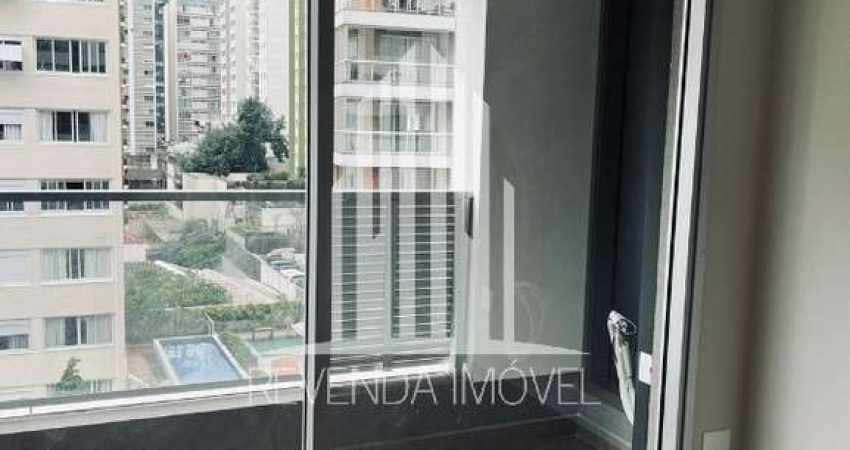 Sala Comercial de Alto Padrão na Cerqueira César - São Paulo-SP: 1 sala, 1 banheiro, 1 vaga de garagem, 34,00 m²
