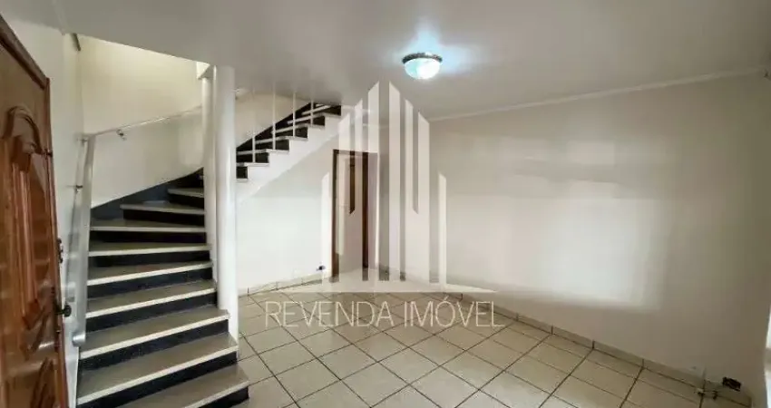 Excelente oportunidade, sobrado para venda ou locação com dorm, 2 banheiros, 2 vagas no brooklin novo!