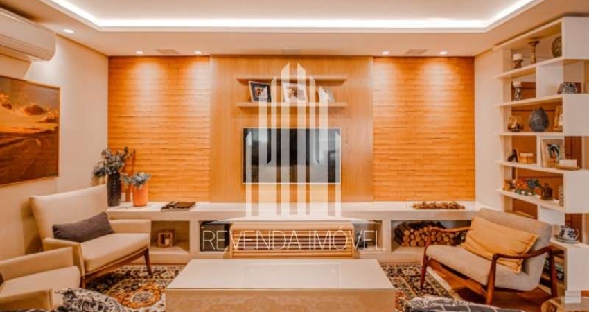 Apartamento de luxo à venda em Tamboré, Santana de Parnaíba-SP: 3 quartos, 3 suítes, 4 banheiros, 3 vagas, 172m².