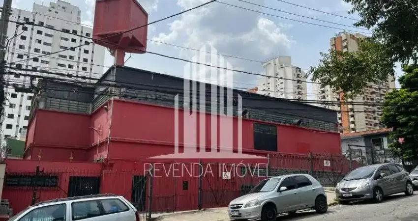 Galpão Comercial para Locação em São Paulo-SP, Vila Hamburguesa: 5 Salas, 5 Banheiros, 14 Vagas, 660m² de Área