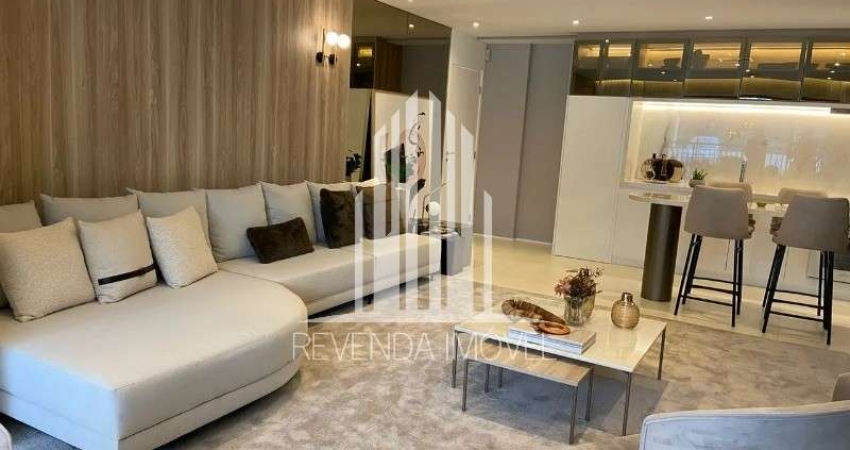Apartamento à venda no Condomínio Írio Golf Garden em São Paulo-SP, Vila Sofia - 3 quartos, 4 banheiros, 2 vagas, 123m² de área.