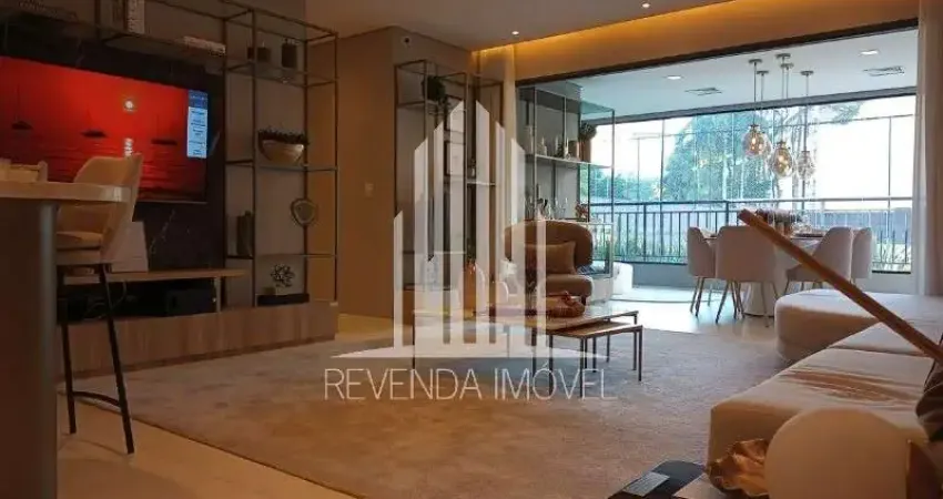 Apartamento à venda em São Paulo-SP, Vila Sofia  3 quartos, 3 suítes, 3 banheiros, 2 vagas, 123m² de área