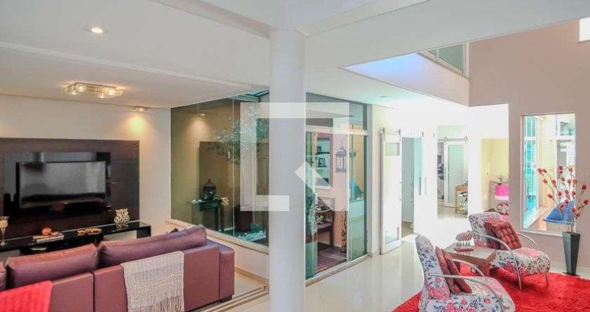 Casa à Venda - Rudge Ramos, 3 Quartos,  465 m2