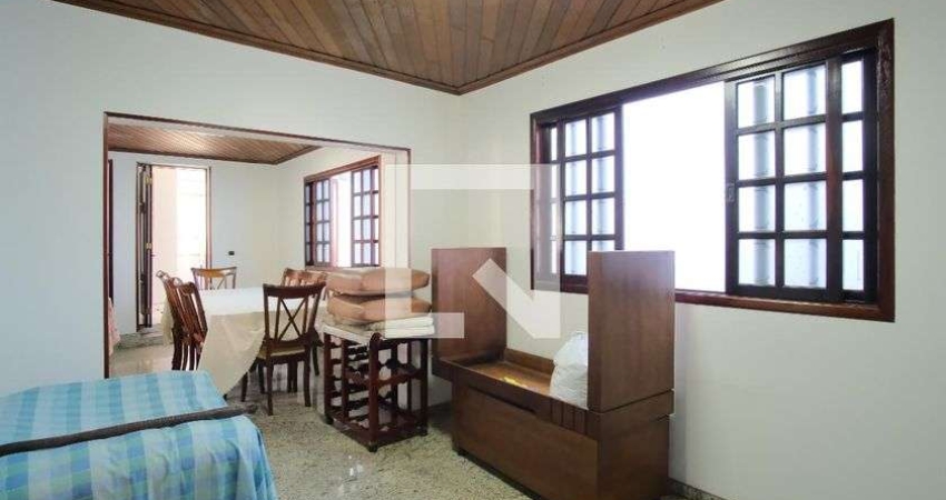 Casa com 5 quartos à venda na Rua João Cordeiro, --, Vila Carrão, São Paulo