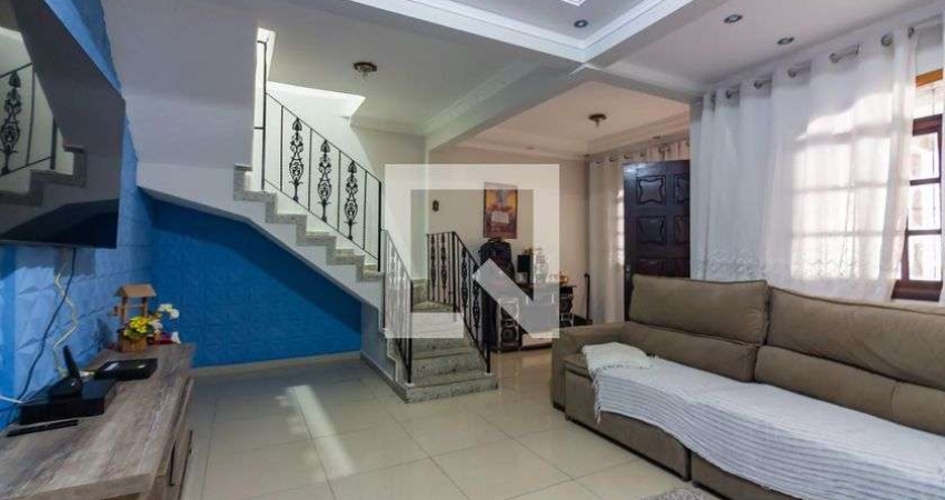 Casa à Venda - Quitaúna, 3 Quartos,  300 m2