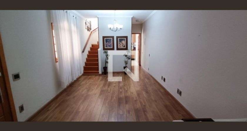 Casa com 3 quartos à venda na Rua Áurea Batista dos Santos, --, Vila Sônia, São Paulo