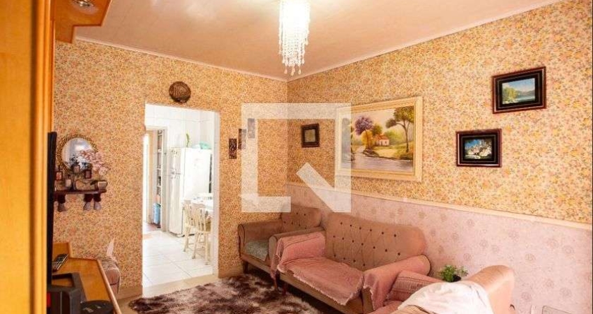 Casa à Venda - Vila Santista, 2 Quartos,  320 m2