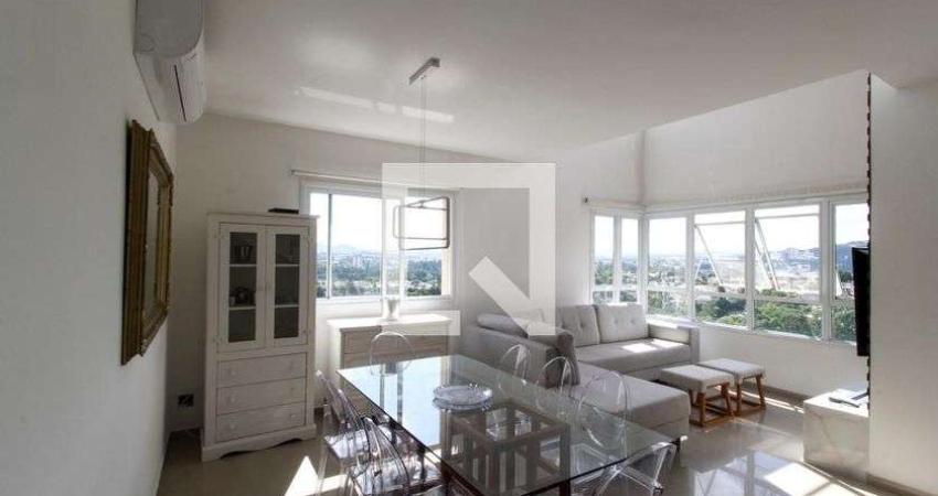 Apartamento à Venda - Alphaville, 2 Quartos,  83 m2