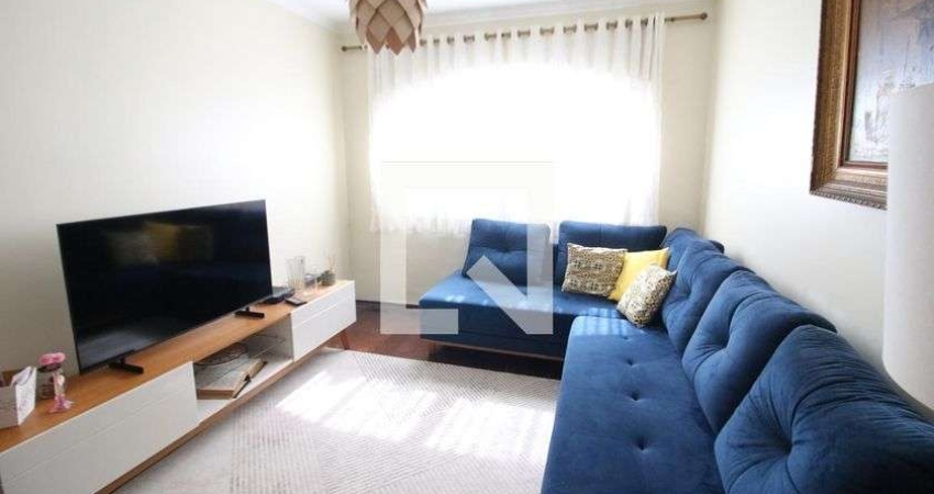 Casa à Venda - Vila Yara, 3 Quartos,  180 m2