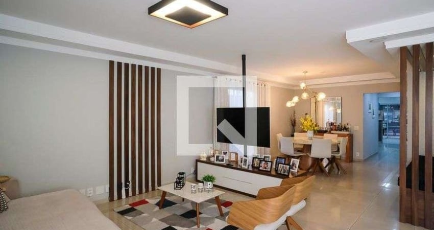 Casa à Venda - Jardim São Caetano, 3 Quartos,  360 m2